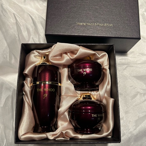 The Whoo Imperial Youth 3-Piece Gift Kit - Picture 1 of 4